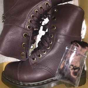 Dr. Martens Amilie in Oxblood
